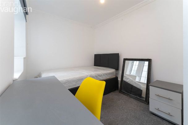 5 bedroom house to rent - Photo 1