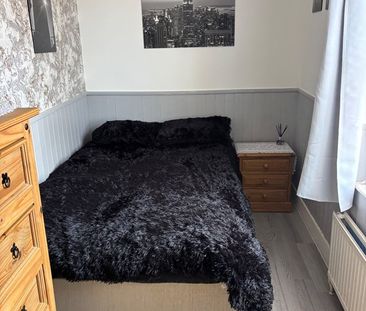 Room in a Shared House, Summerhill, BS4 - Photo 3