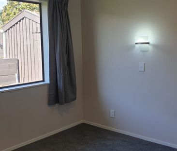 Private & Peaceful - Small dog negotiable - Photo 2