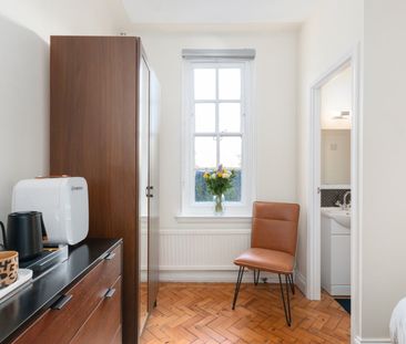 Room in a Shared House, The Vicarage, SW17 - Photo 4