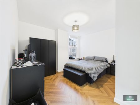 High street, crawley - Photo 4