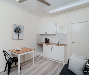 FURNISHED + ALL BILLS + WIFI INCLUDED - Photo 3