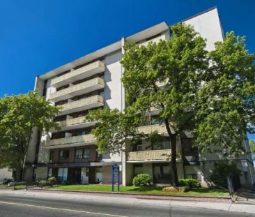 Hopewell Court | 110 Marlee Avenue, Toronto - Photo 1