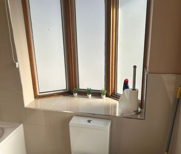 Room in a Shared Flat, Sunny Gardens Road, NW4 - Photo 5