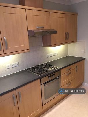 2 bedroom maisonette to rent - Photo 1