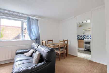 2 bedroom flat to rent - Photo 5