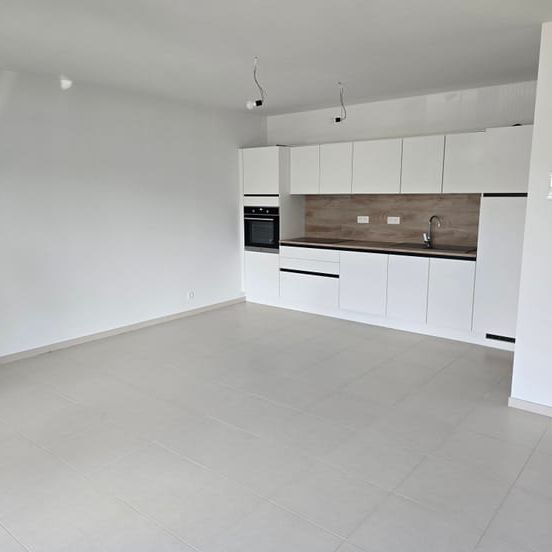 Appartement te huur - Photo 1