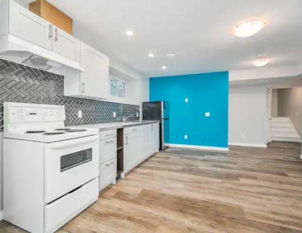 Exquisite 1 Bed + Den Basement Suite | Calgary - Photo 1