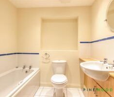 1 BEDROOM Apartment - Ground Floor - Photo 6