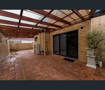 47 Renwick, South Perth, WA 6151 - Photo 2