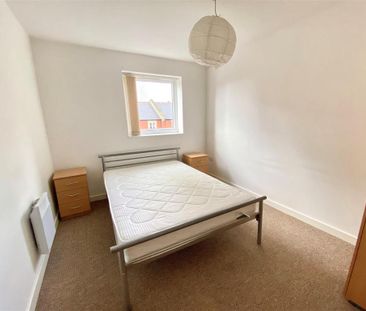 2 bedroom apartment to rent - Photo 2