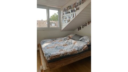 2½ Zimmer-Dachwohnung in Bern - Bümpliz, möbliert, auf Zeit - Photo 4