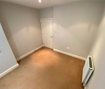 Bacara Court, 6-8 Charlton Drive, Sale, Manchester, M33 2BJ - Photo 4