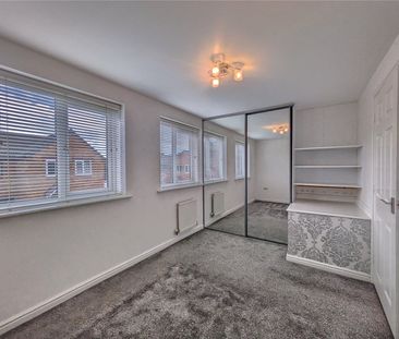 3 bed to rent in Kings Close, Lazenby, TS6 - Photo 4