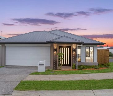 FOR LEASE –TILLERMAN ESTATE BRAND NEW CUSTOM-DESIGNED FAMILY HOME - Photo 5