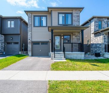 For Lease - 22 Alaskan Heights, Barrie, Ontario - Photo 4