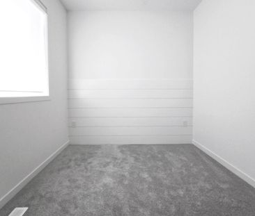 Edmonton Unfurnished duplex Rental in Alberta Avenue - 11642 90 Str... - Photo 1