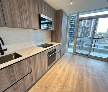 Yonge St/Eglinton Ave-Spacious New Sunny 1Bdrm 1Bath - Photo 3