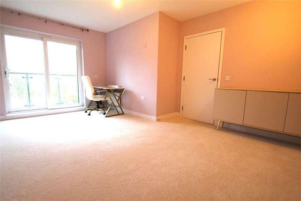 Laburnham Close, High Barnet, Barnet, EN5 - Photo 1