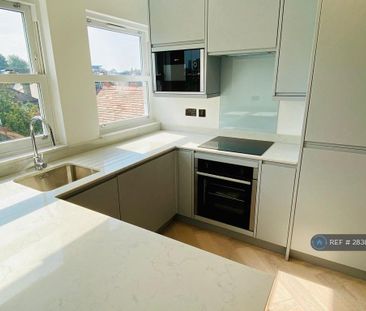 1 bedroom flat to rent - Photo 4