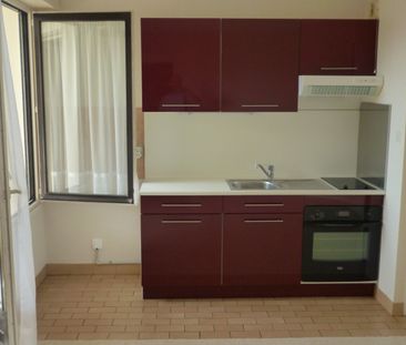 Location Appartement 1 pièce 29m² CAMBRAI 59400 - Photo 3