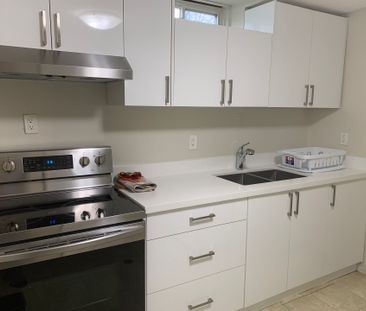 For Lease - 964 Ferndale Crescent Unit# Basement, Newmarket, Ontario - Photo 3