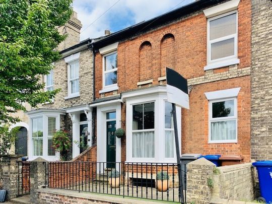 Out Northgate, IP33 1JQ - Photo 1