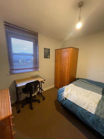 81 Great Northern Street, Belfast, BT9 7FL - Photo 2