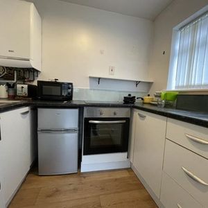 Columbine Close, Marton-in-Cleveland, MIDDLESBROUGH - Photo 2