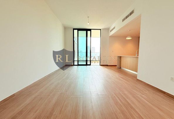 EXCLUSIVE | LUXURY 2BR | READY TO MOVE - Photo 1