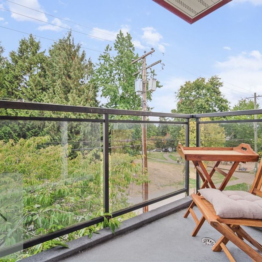 659 East 8th Avenue apartment — Vancouver, BC (2-Bedroom) - 2 Bedroom - Photo 1