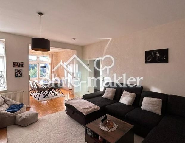 ruhige helle Zweiraumwohnung mit Einbauküche - Foto 1