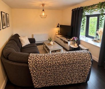 2 bedroom maisonette to rent - Photo 2