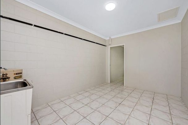 1/10 Orchid Street, Cranbrook - Photo 1