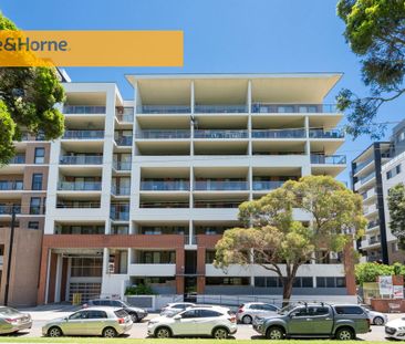 Location, Space & Comfort - Photo 1