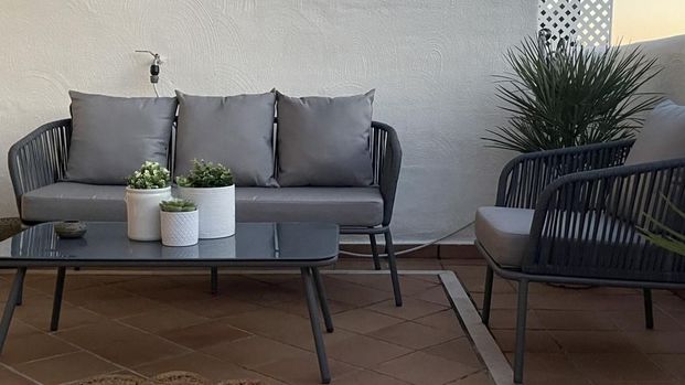 Luxury Apartment for rent in Marbella Del Este, Andalusia - Photo 1