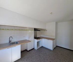 Location Appartement 4 pièces 63 m2 à Carmaux - Photo 2