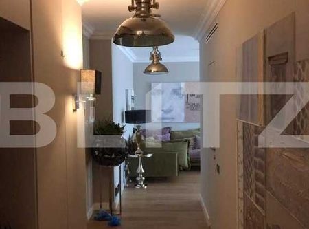 Apartament de lux cu 3 camere, 83mp, terasa, parcare cu o vedere superba asupra orasului! - Photo 3