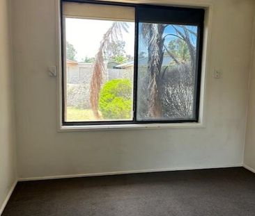 Raine & Horne are pleased to present this large 4 bedroom Family Home - Photo 3