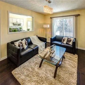 For Lease - 39 Cougar Court, Richmond Hill, Ontario - Photo 1