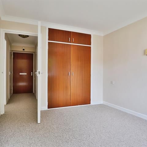 Homeoaks House, Wimborne Road - Photo 1