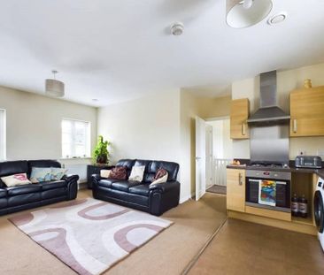 2 bedroom semi-detached house to rent - Photo 6