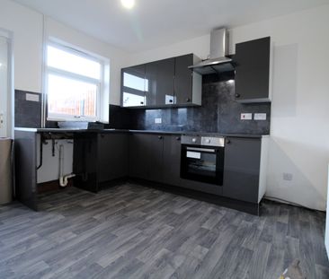 2 bedroom House for rent - Photo 5