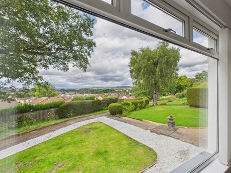 4 bedroom detached house to rent - Photo 3