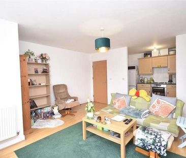 Florey Gardens, High Street, Aylesbury, HP20 - Photo 3