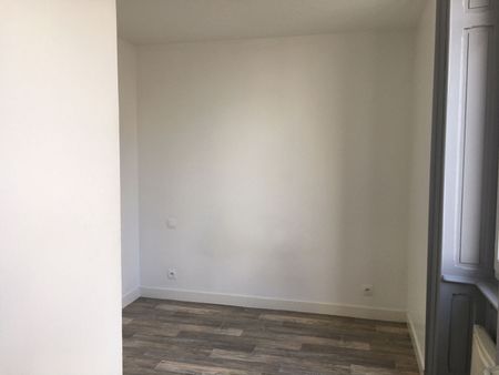 Location Appartement 2 pièces 32m² - Photo 2