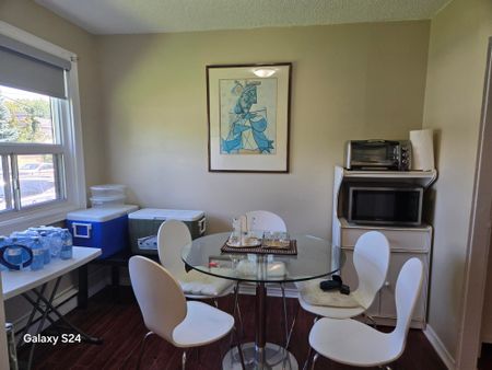 For Lease - 1382 Maple Road, Innisfil, Ontario - Photo 2