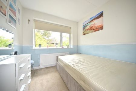 Western Drive, Wooburn Green, High Wycombe,HP10 - Photo 3