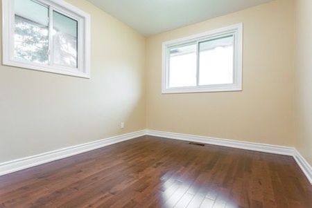 For Lease - 77 Sundance Crescent, Toronto, Ontario - Photo 2