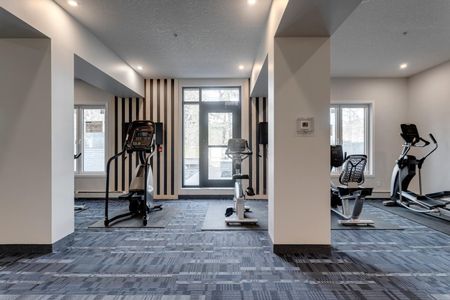 Alberta, 1124 5 Ave NW, T2N 0R6, Calgary - Photo 2
